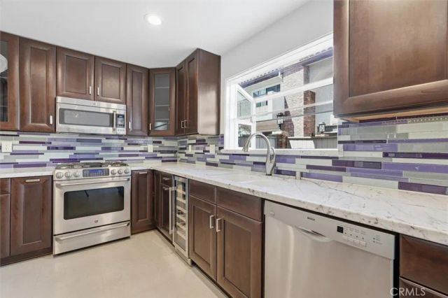 1207 S Catalina Avenue, Redondo Beach, CA 90277