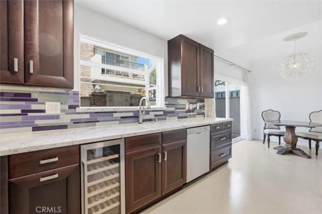 1207 S Catalina Avenue, Redondo Beach, CA 90277