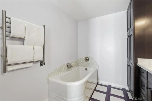 1207 S Catalina Avenue, Redondo Beach, CA 90277