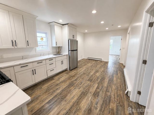 39 Union Street, Carteret, NJ 07008