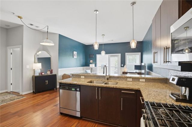 870 Inman Village Parkway NE 421, Atlanta, GA 30307