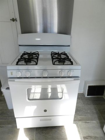 380 N Mccord Street, Benton Harbor, MI 49022