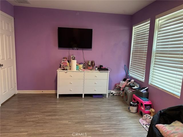 653 Suukat Court, San Jacinto, CA 92582