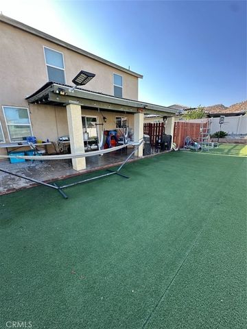 653 Suukat Court, San Jacinto, CA 92582