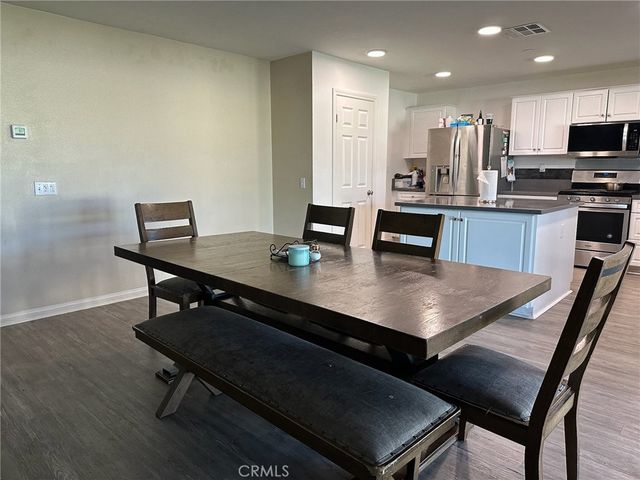 653 Suukat Court, San Jacinto, CA 92582
