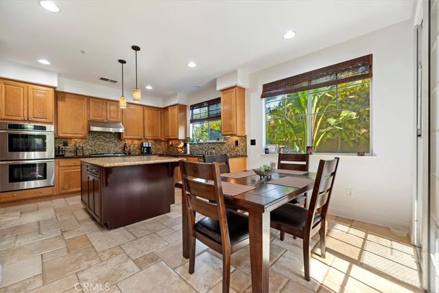 2310 Crown Point Court, Oxnard, CA 93036