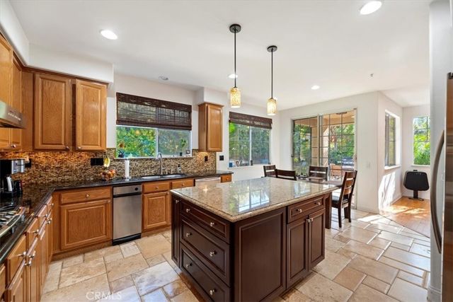 2310 Crown Point Court, Oxnard, CA 93036