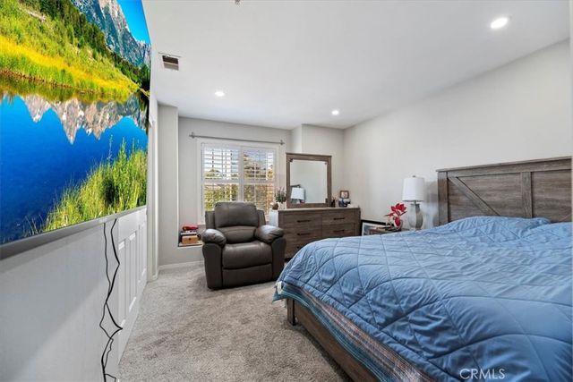 2310 Crown Point Court, Oxnard, CA 93036