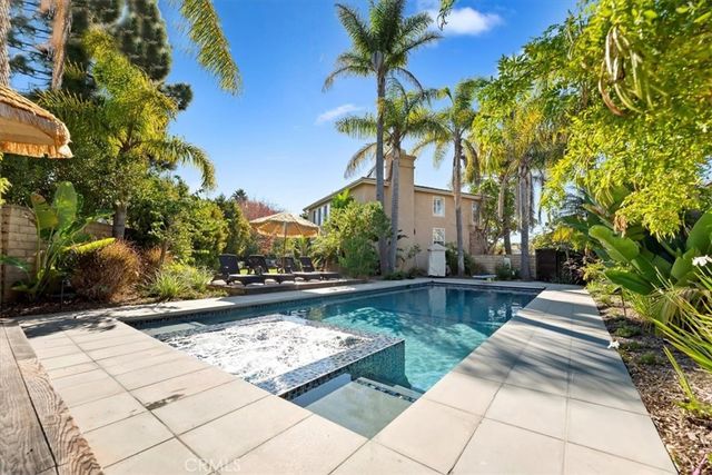 2310 Crown Point Court, Oxnard, CA 93036