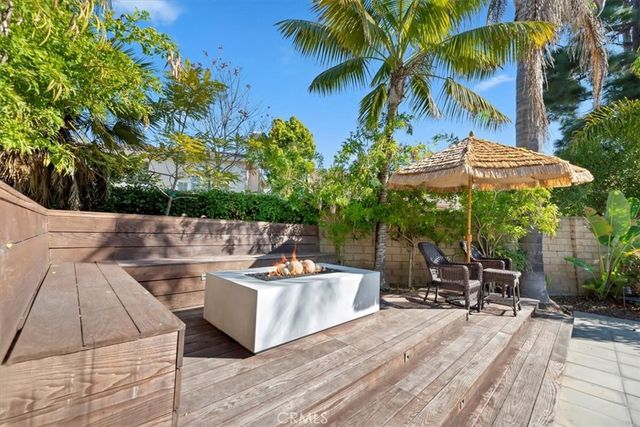 2310 Crown Point Court, Oxnard, CA 93036