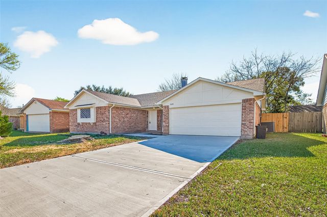 3631 Brier Gardens Drive, Houston, TX 77082