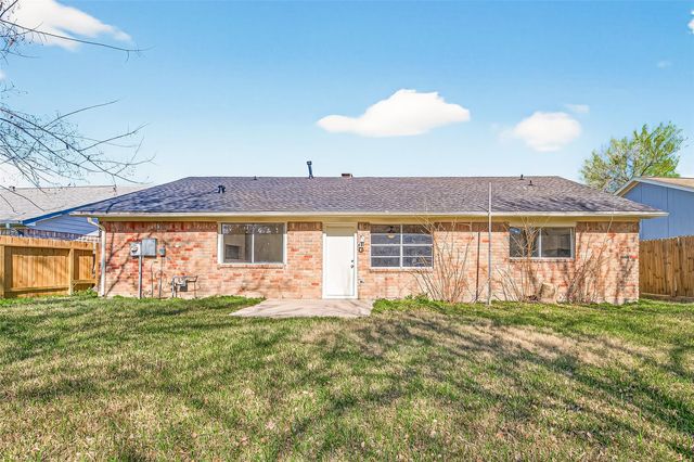 3631 Brier Gardens Drive, Houston, TX 77082