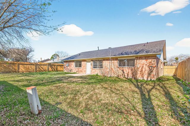 3631 Brier Gardens Drive, Houston, TX 77082