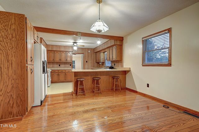 801 Hemlock Street, Elizabethton, TN 37643