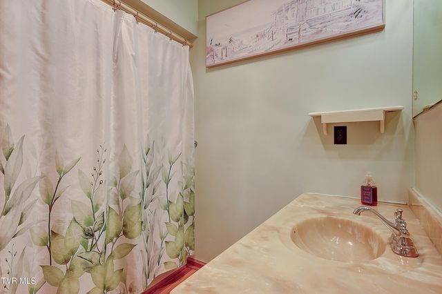 801 Hemlock Street, Elizabethton, TN 37643