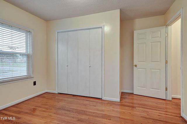 801 Hemlock Street, Elizabethton, TN 37643