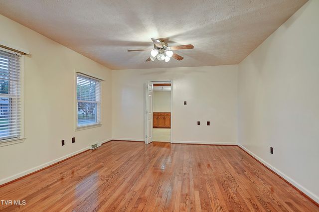 801 Hemlock Street, Elizabethton, TN 37643