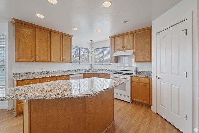 8859 S LONG DR, West Jordan, UT 84088