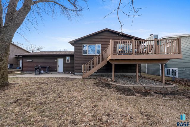 932 S Kennedy Ave Avenue, Sioux Falls, SD 57103