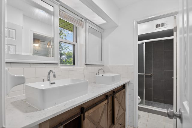 6422 Rock Canyon Circle, Dallas, TX 75232