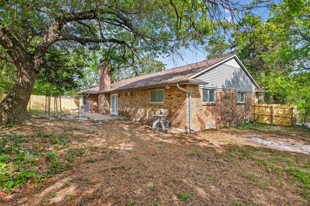 6422 Rock Canyon Circle, Dallas, TX 75232