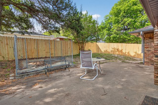 6422 Rock Canyon Circle, Dallas, TX 75232