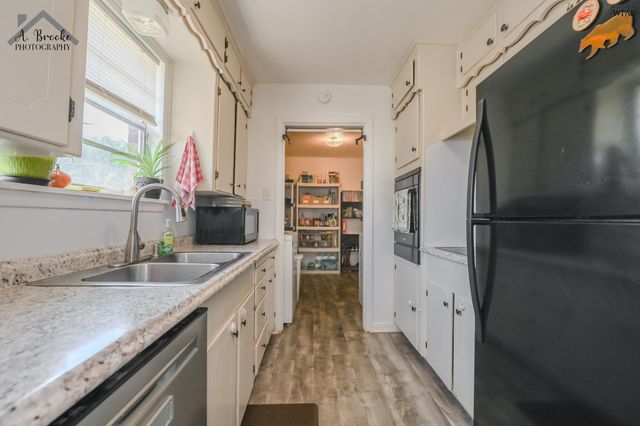 1907 MARGARET DRIVE, Wichita Falls, TX 76306