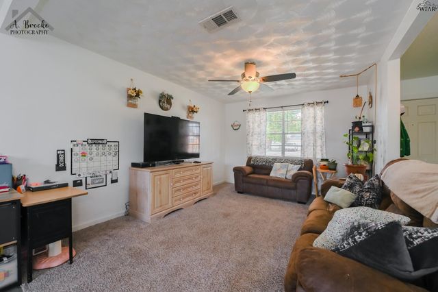 1907 MARGARET DRIVE, Wichita Falls, TX 76306