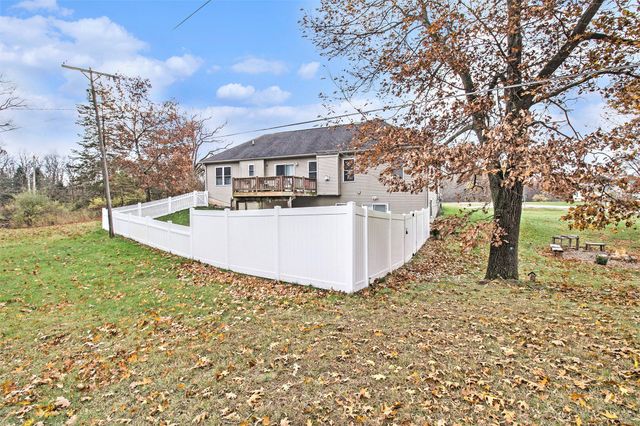 14505 Meadowpark Drive, Unadilla Twp, MI 48169