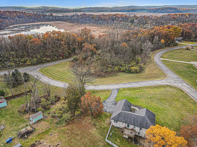 14505 Meadowpark Drive, Unadilla Twp, MI 48169
