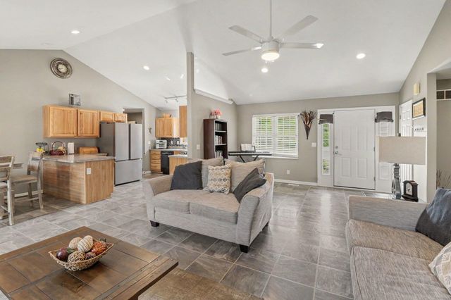 14505 Meadowpark Drive, Unadilla Twp, MI 48169