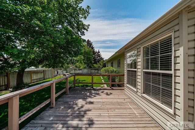 694 Ruth Avenue, Idaho Falls, ID 83401