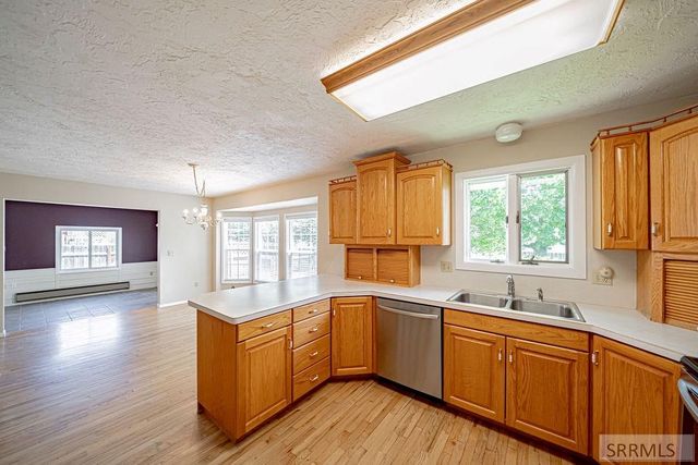 694 Ruth Avenue, Idaho Falls, ID 83401