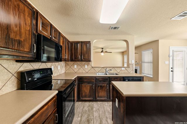 10327 Filly, San Antonio, TX 78254