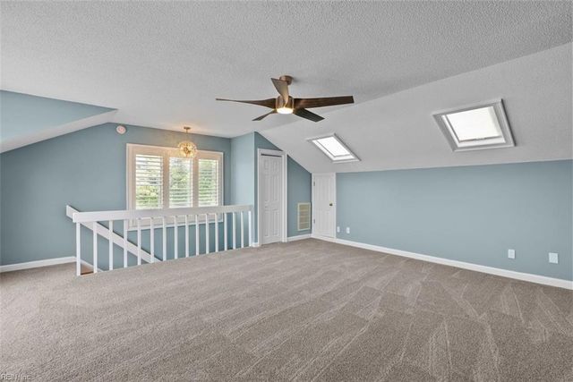 68 Sandie Point LN, Portsmouth, VA 23701