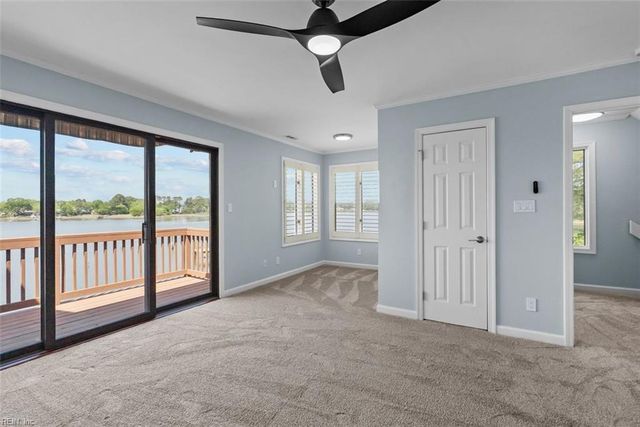 68 Sandie Point LN, Portsmouth, VA 23701