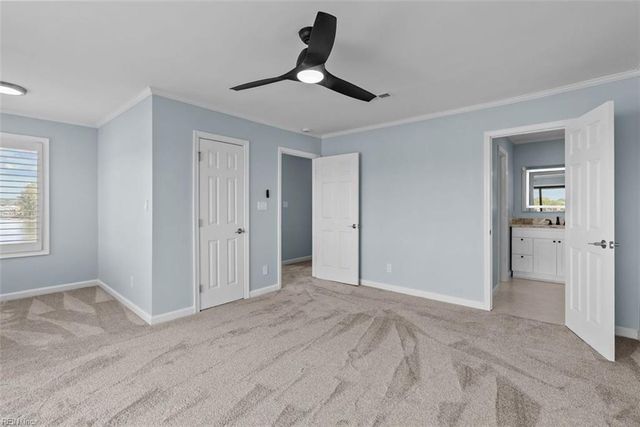 68 Sandie Point LN, Portsmouth, VA 23701