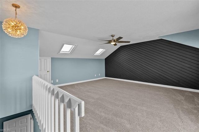 68 Sandie Point LN, Portsmouth, VA 23701