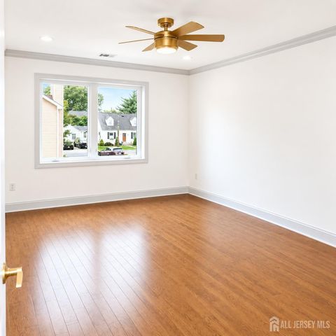 46 Foyer Street, Edison, NJ 08817