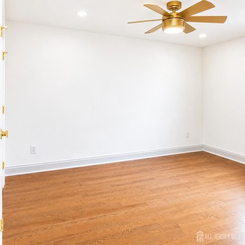 46 Foyer Street, Edison, NJ 08817