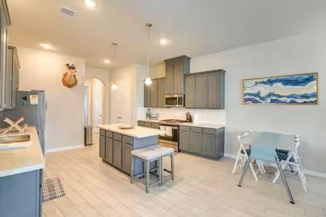 1111 San Jacinto Street, La Porte, TX 77571