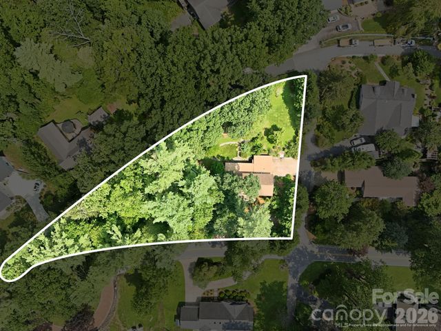 1925 Laurel Park Highway, Hendersonville, NC 28739