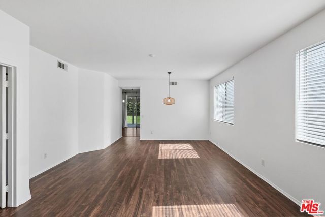 3843 Vitrina Lane, Palmdale, CA 93551