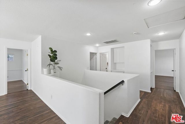 3843 Vitrina Lane, Palmdale, CA 93551