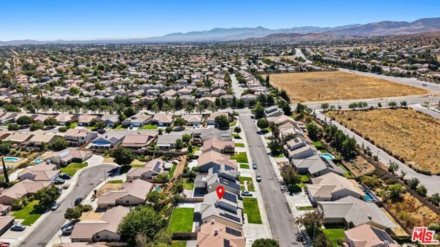 3843 Vitrina Lane, Palmdale, CA 93551