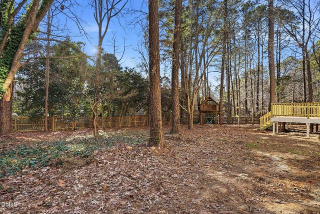 2600 New Oxford Drive, Apex, NC 27539