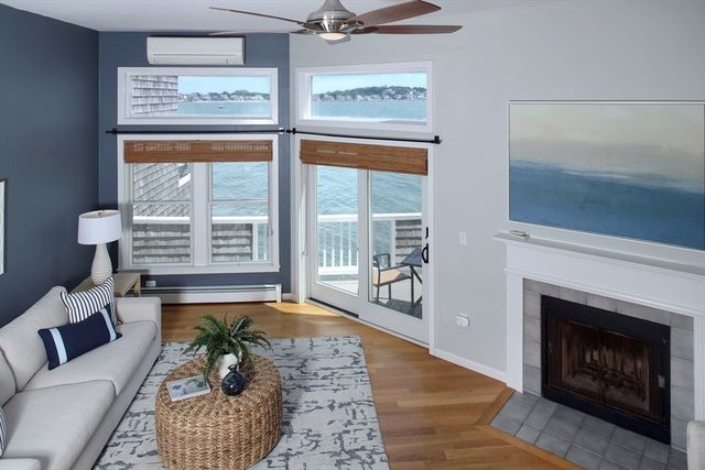 19 Marina 19, Hull, MA 02045