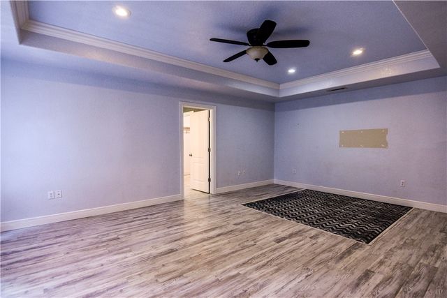 1905 Countryside Lane, Rogers, AR 72758