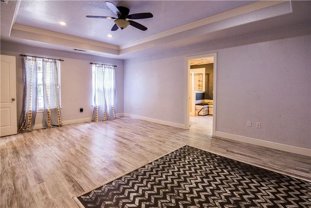 1905 Countryside Lane, Rogers, AR 72758
