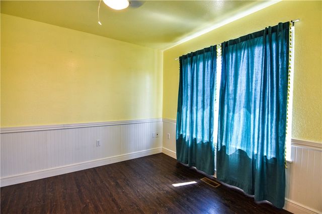 1905 Countryside Lane, Rogers, AR 72758